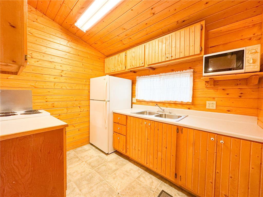 27621 Co Hwy 83 #5 Battle Lake MN 56515 - Deer Lake 7034972 image4