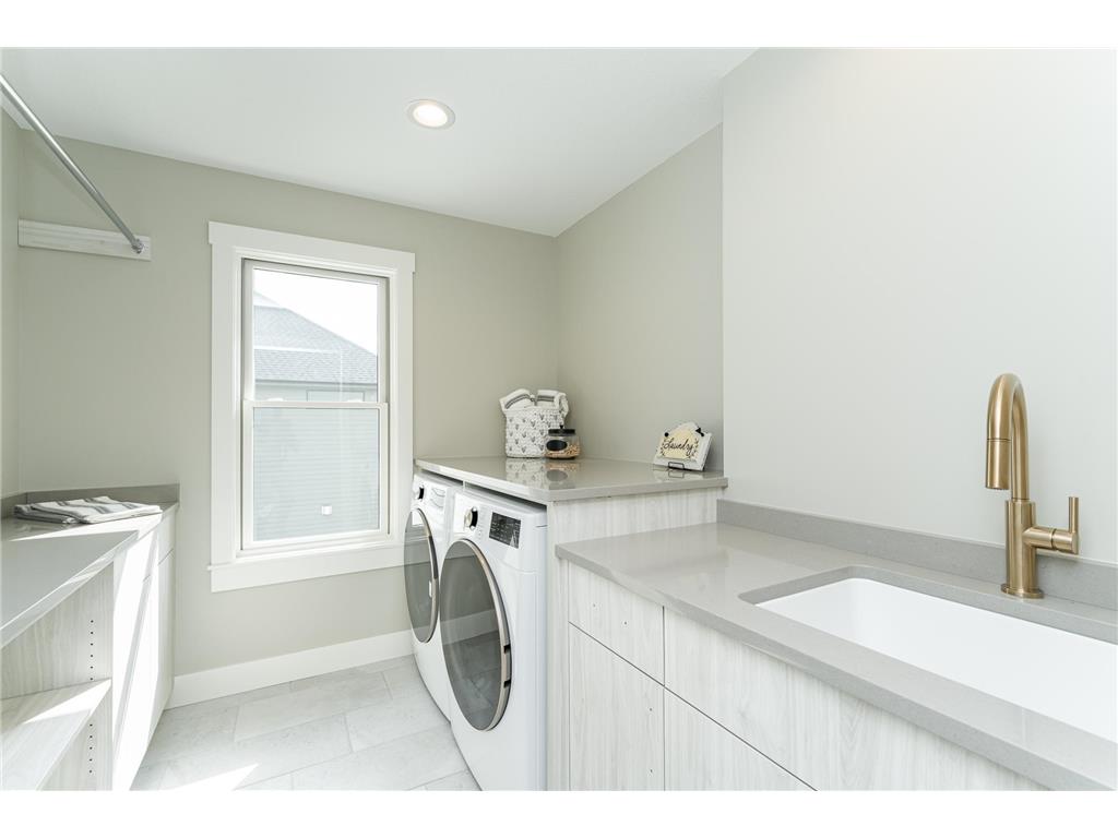 2764 Scenic Point Drive SW Rochester MN 55902 7035537 image38
