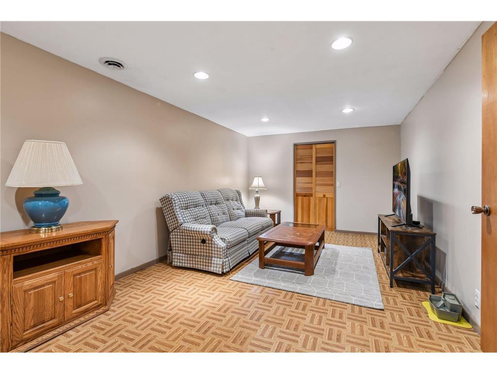 2765 Ethel Avenue Wayzata MN 55391 7092945 image24