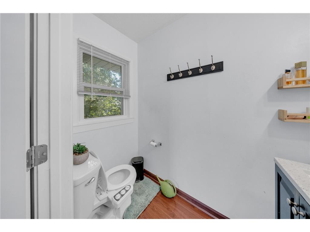 2765 Merrill Street Roseville MN 55113 7115268 image11
