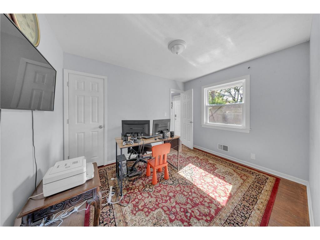 2765 Merrill Street Roseville MN 55113 7115268 image17