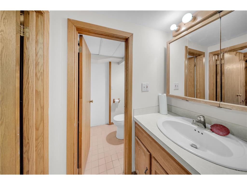2765 Merrill Street Roseville MN 55113 7115268 image19