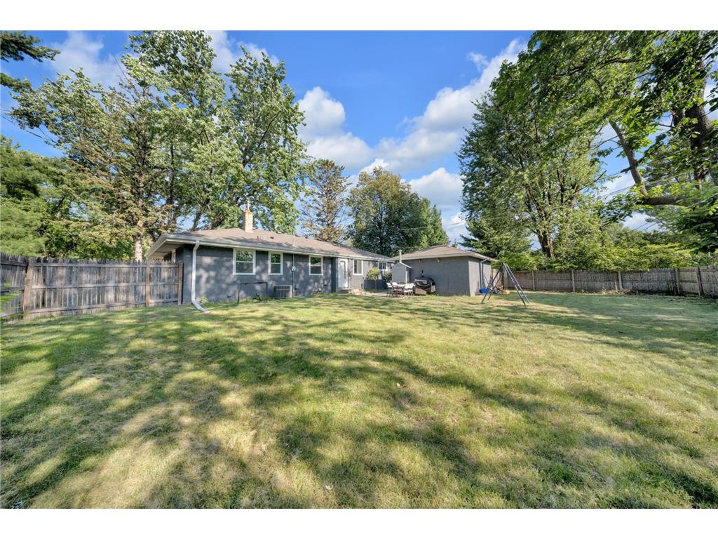 2765 Merrill Street Roseville MN 55113 7115268 image31