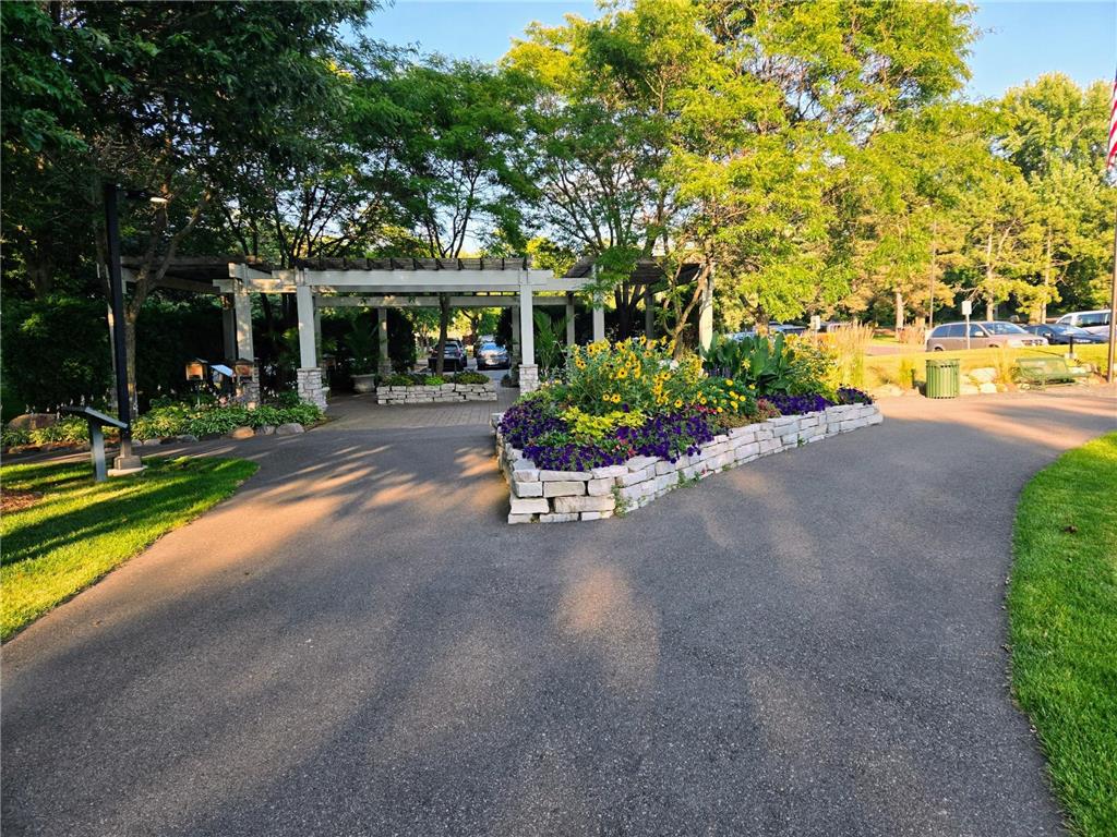 2765 Merrill Street Roseville MN 55113 7115268 image36