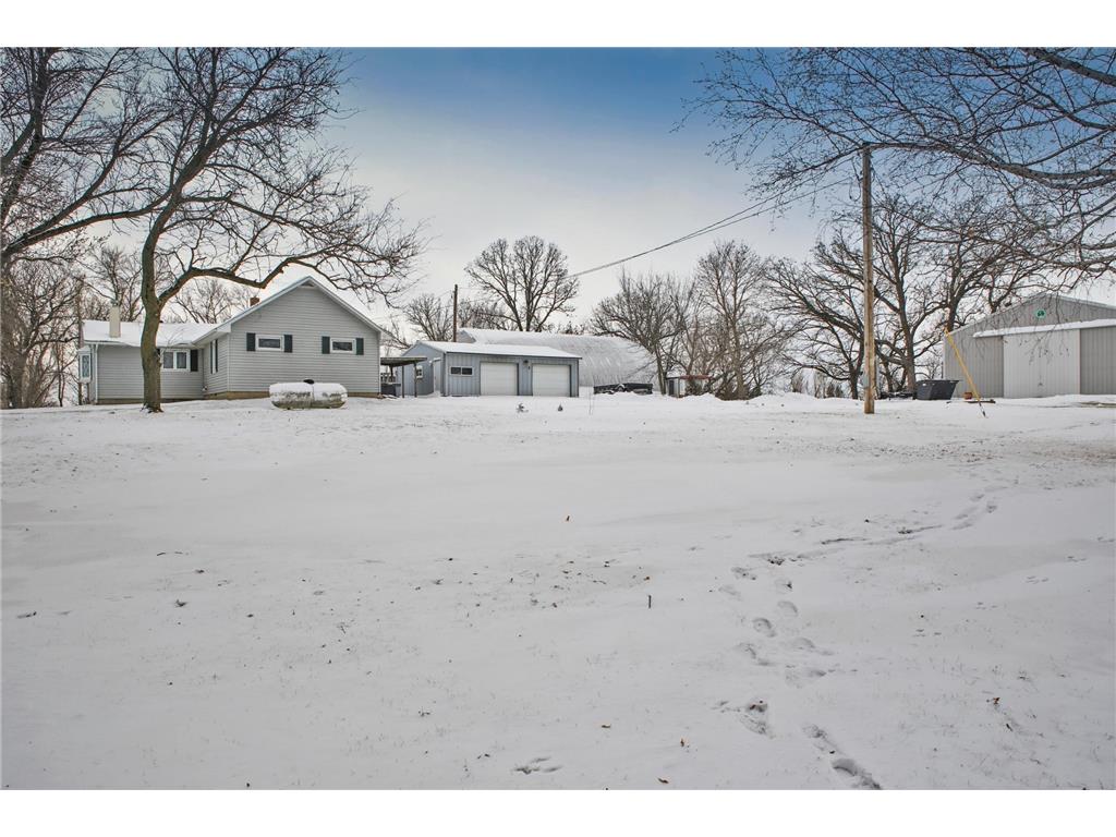 27667 870th Avenue Hollandale MN 56045 6358137 image1