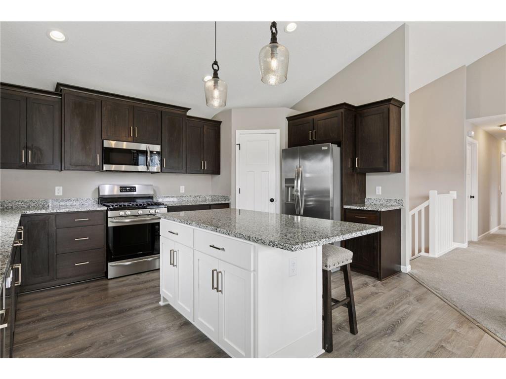 27671 Oxford Lane Elko New Market MN 55020 7001447 image2