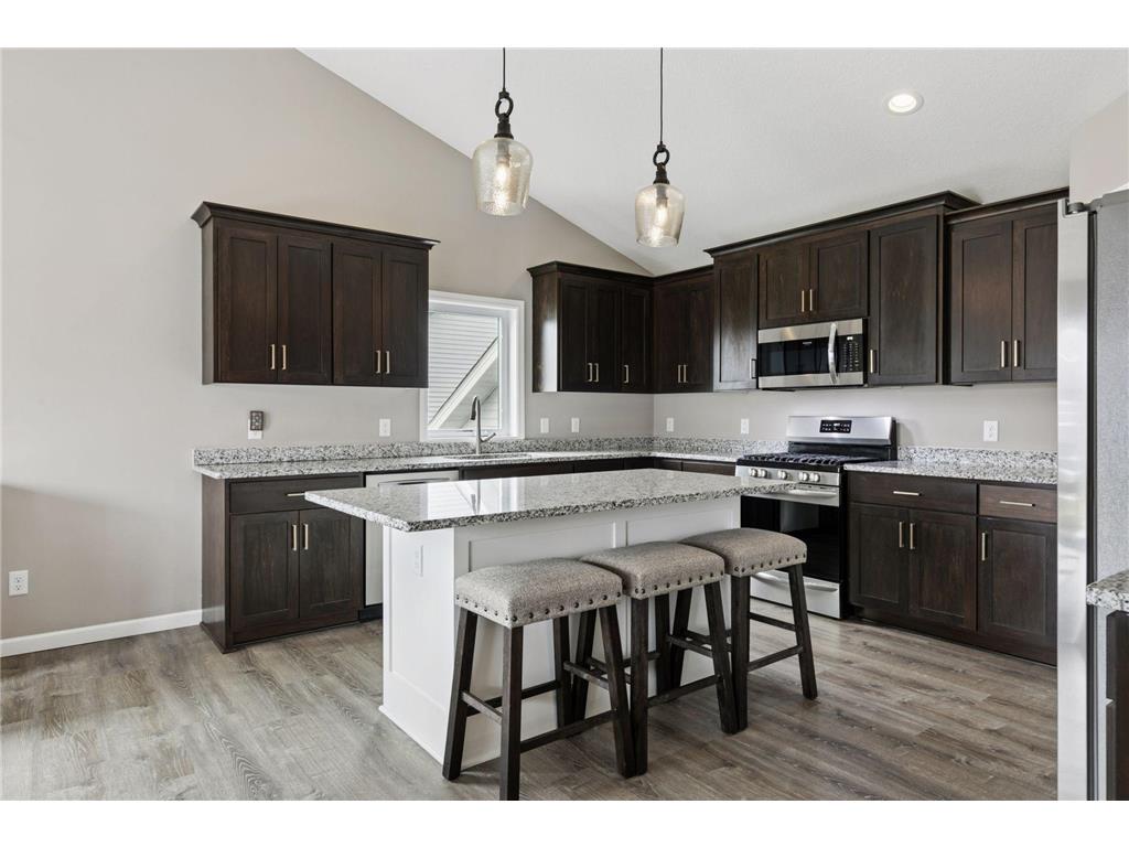 27671 Oxford Lane Elko New Market MN 55020 7001447 image7