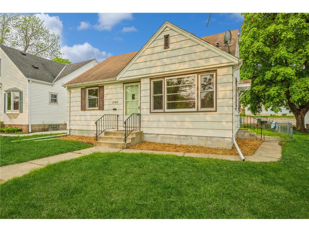 2769 Zenith Avenue N Robbinsdale MN 55422 6372656 image1