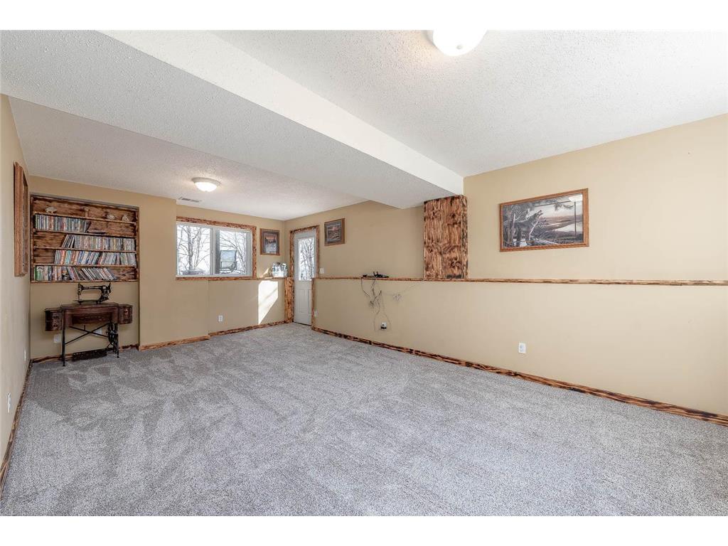 277 Red Ridge Road Good Thunder MN 56037 7052228 image15