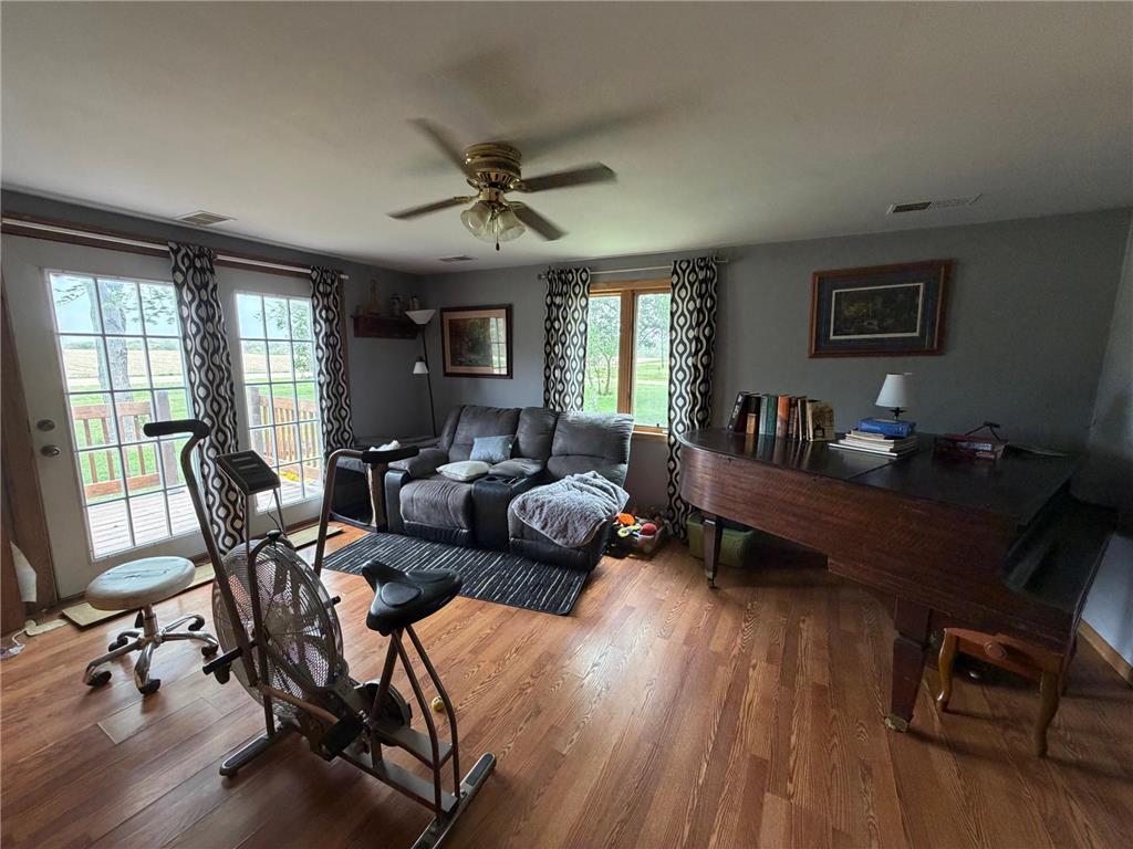 27707 330th Avenue Westbrook MN 56183 7069881 image16