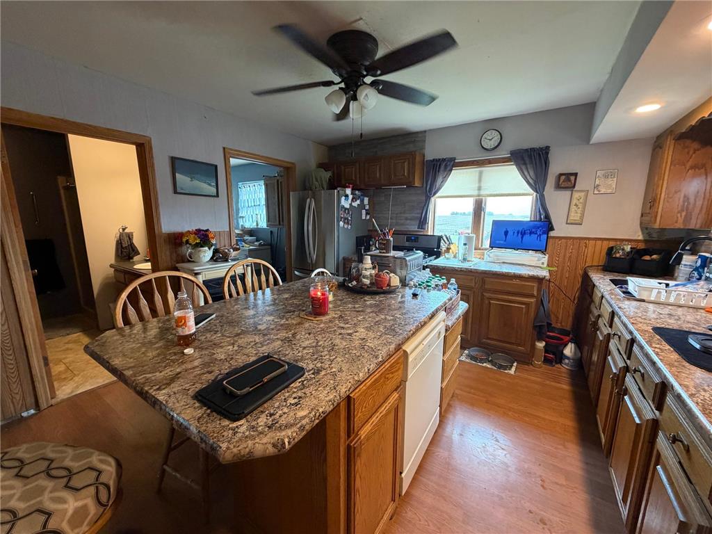 27707 330th Avenue Westbrook MN 56183 7069881 image25