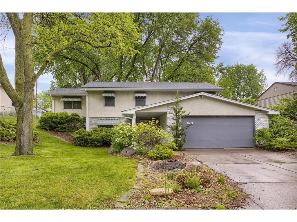 2772 Fernwood Street Roseville MN 55113 6527187 image1