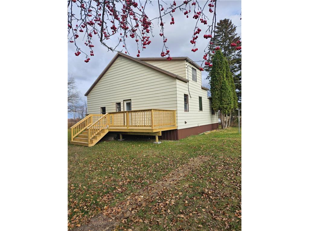 27722 427th Avenue Roseau MN 56751 6555262 image1