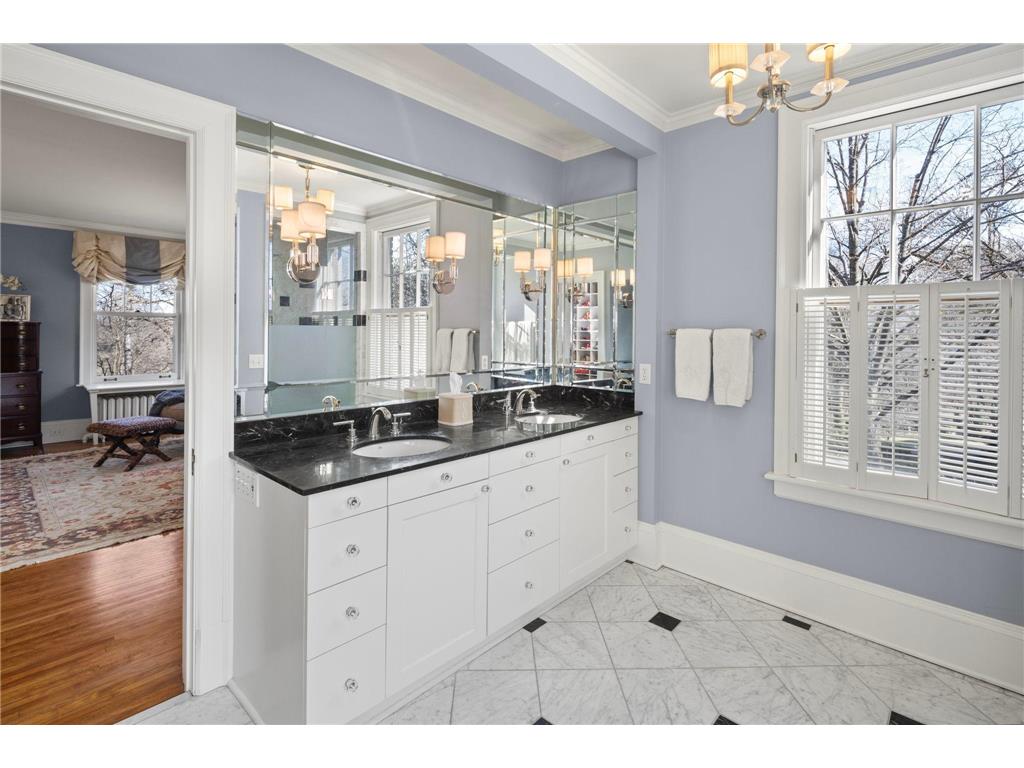 2774 W Lake Of The Isles Parkway Minneapolis MN 55416 - Lake of the Isles 6798267 image29