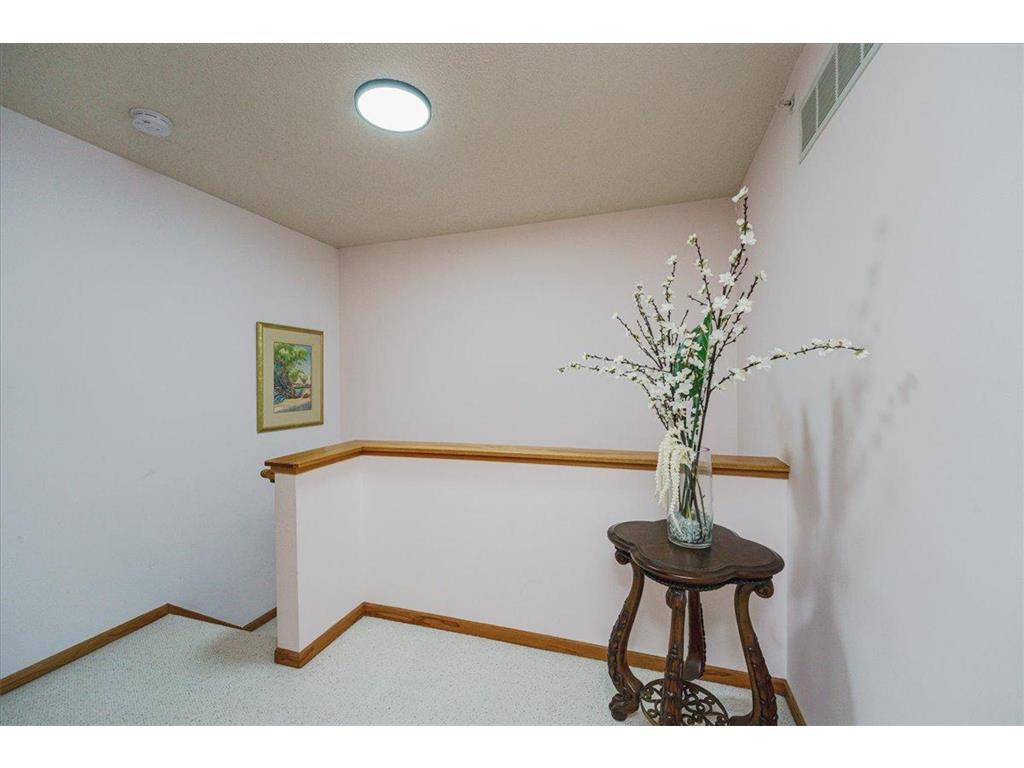 2775 W Ranchview Lane N #4 Plymouth MN 55447 7087434 image24