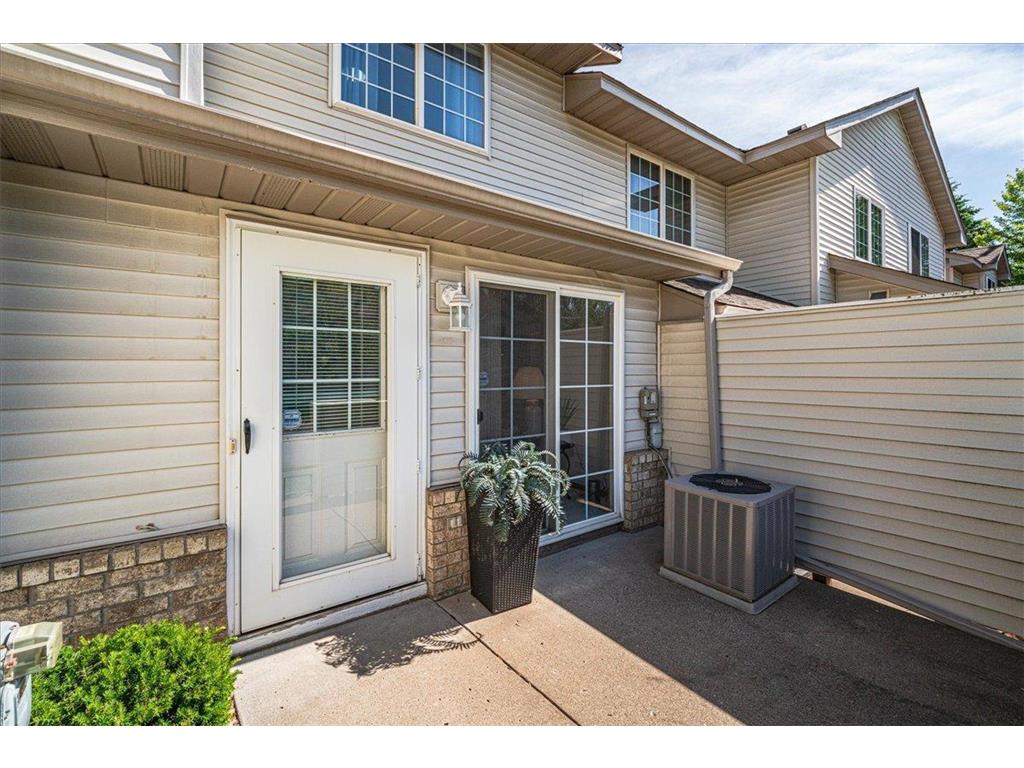 2775 W Ranchview Lane N #4 Plymouth MN 55447 7087434 image3