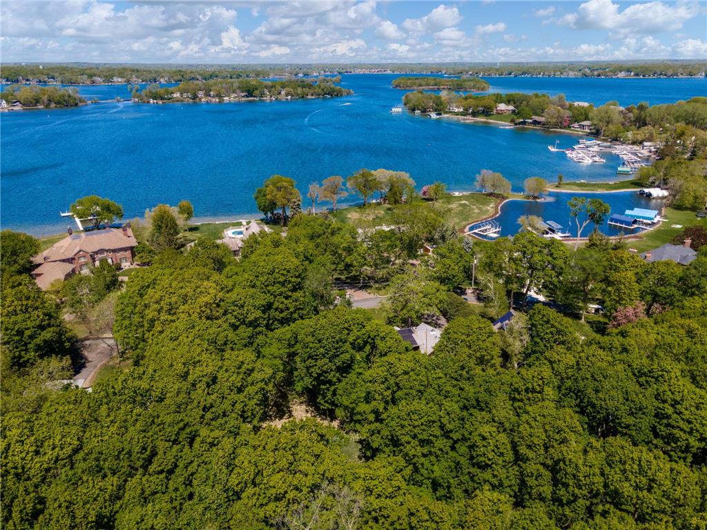 27755 Island View Rd Shorewood MN 55331 7052730 image1