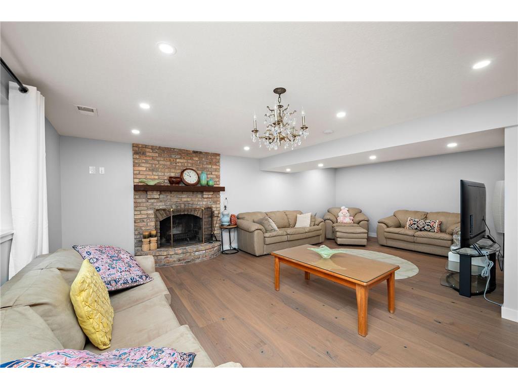 27755 Island View Road Shorewood MN 55331 7042121 image19