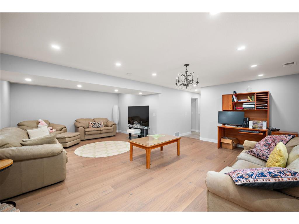 27755 Island View Road Shorewood MN 55331 7042121 image21