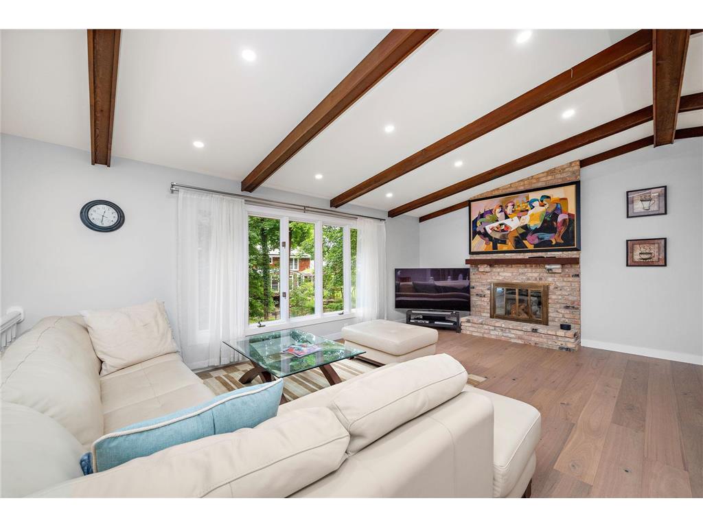 27755 Island View Road Shorewood MN 55331 7042121 image3