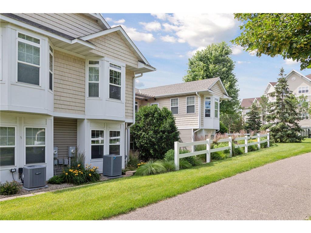 2776 Arona Street, Roseville, MN, 55113 MLS 6533149 Edina Realty