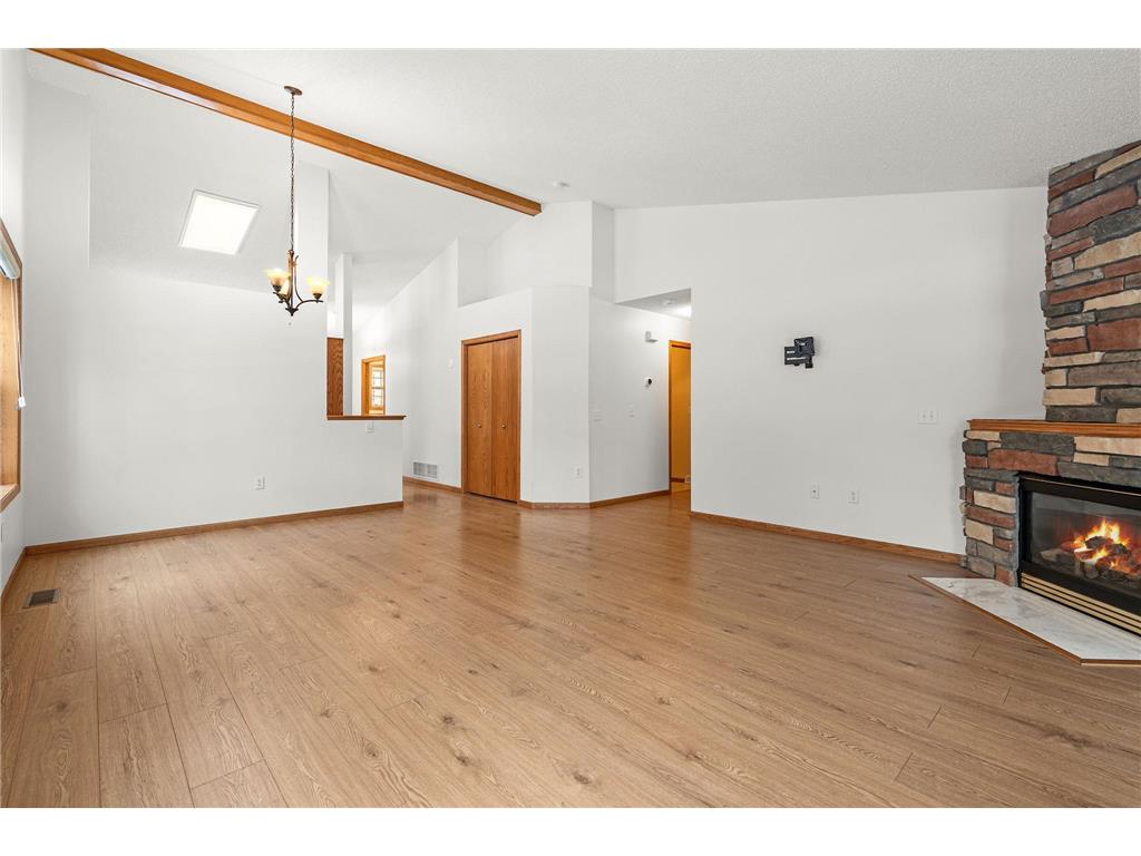 27765 Woodland Drive Chisago City MN 55013 - Green 7019121 image14