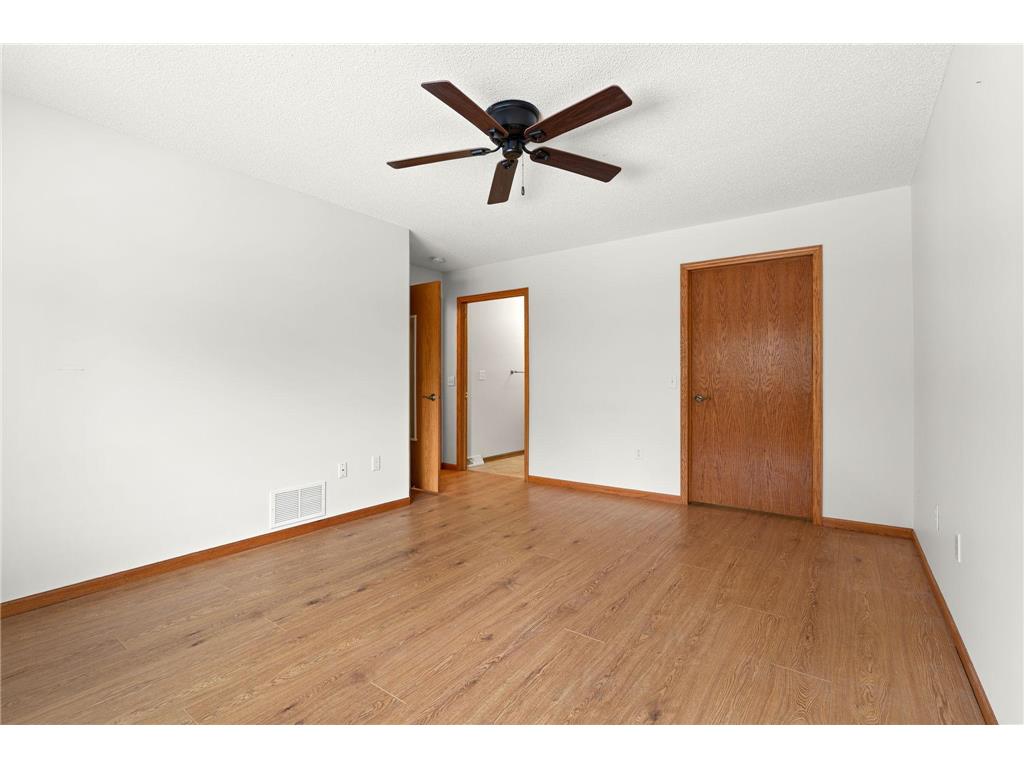 27765 Woodland Drive Chisago City MN 55013 - Green 7019121 image17