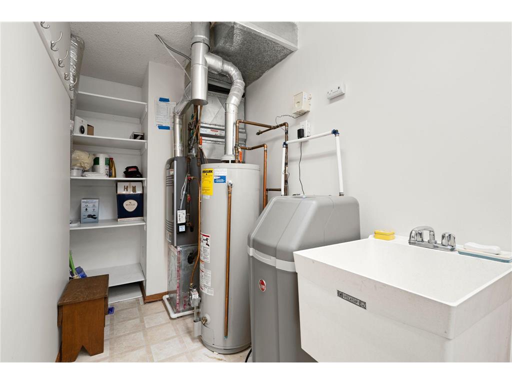 27765 Woodland Drive Chisago City MN 55013 - Green 7019121 image25