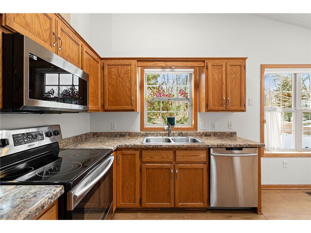 27765 Woodland Drive Chisago City MN 55013 - Green 7019121 image28