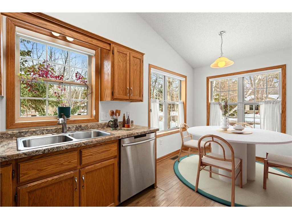 27765 Woodland Drive Chisago City MN 55013 - Green 7019121 image3