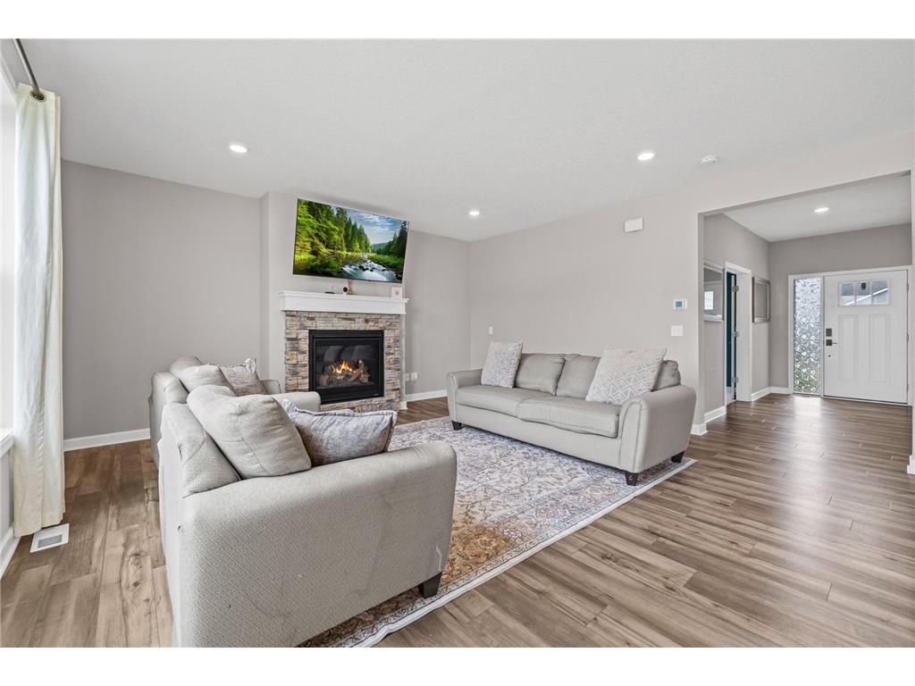 2777 Downing Avenue Shakopee MN 55379 7082636 image11