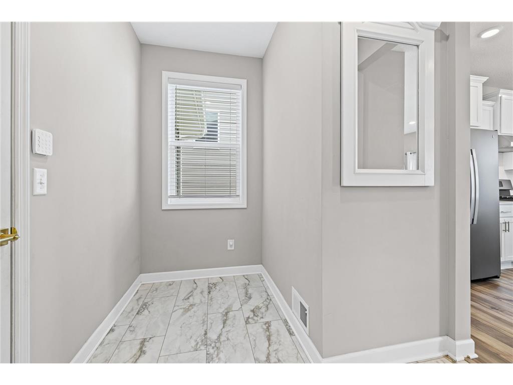 2777 Downing Avenue Shakopee MN 55379 7082636 image26