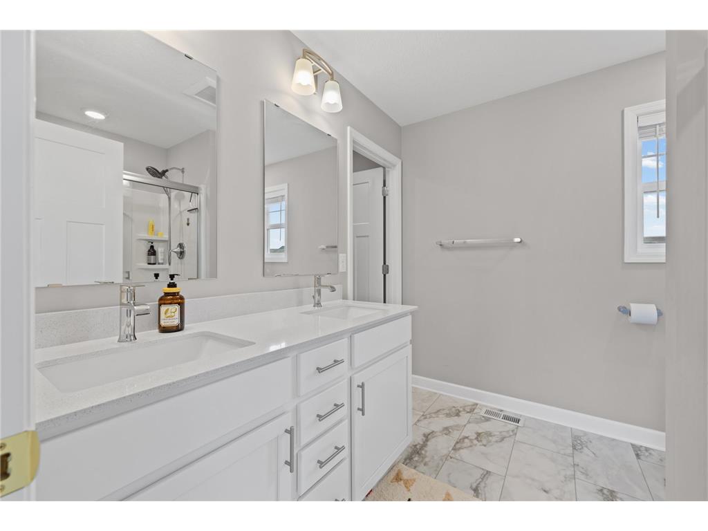 2777 Downing Avenue Shakopee MN 55379 7082636 image30