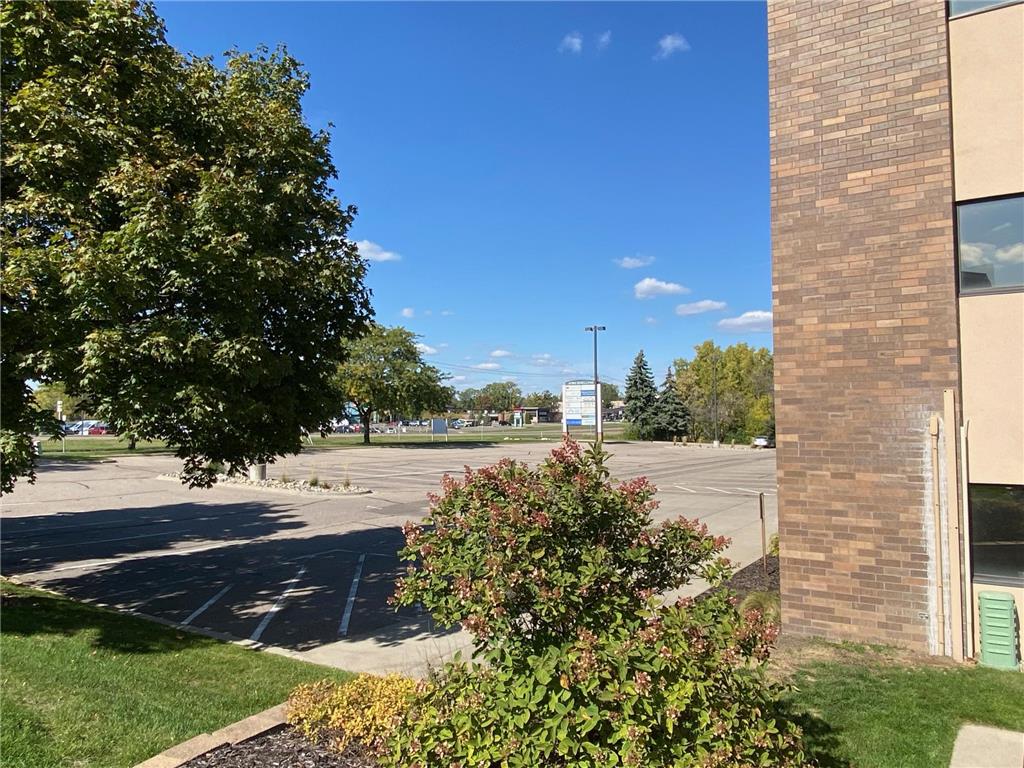 2780 Snelling Avenue N #204 Roseville MN 55113 6785721 image39