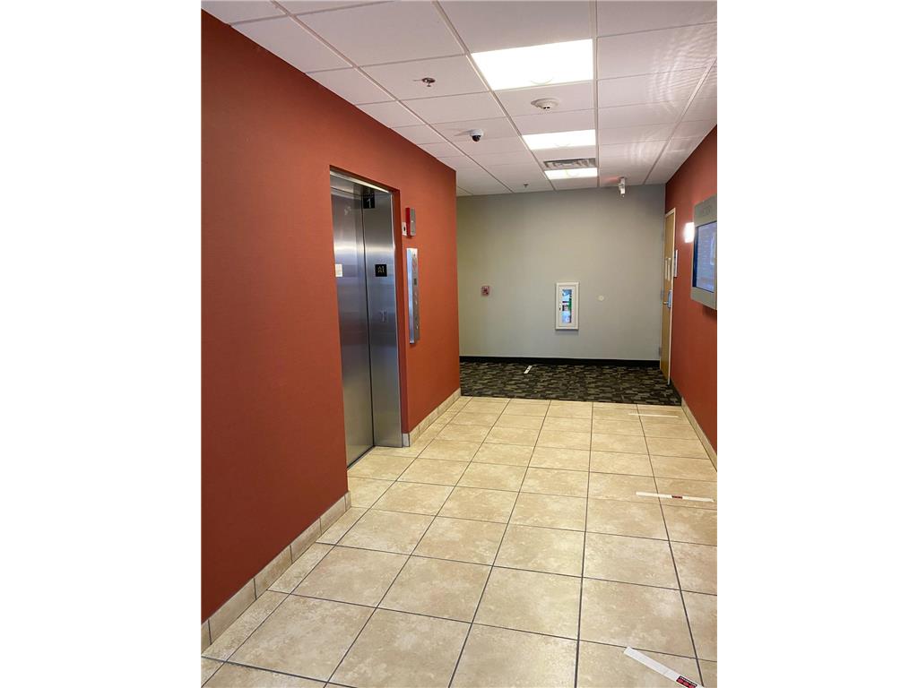2780 Snelling Avenue N #204 Roseville MN 55113 6785721 image5