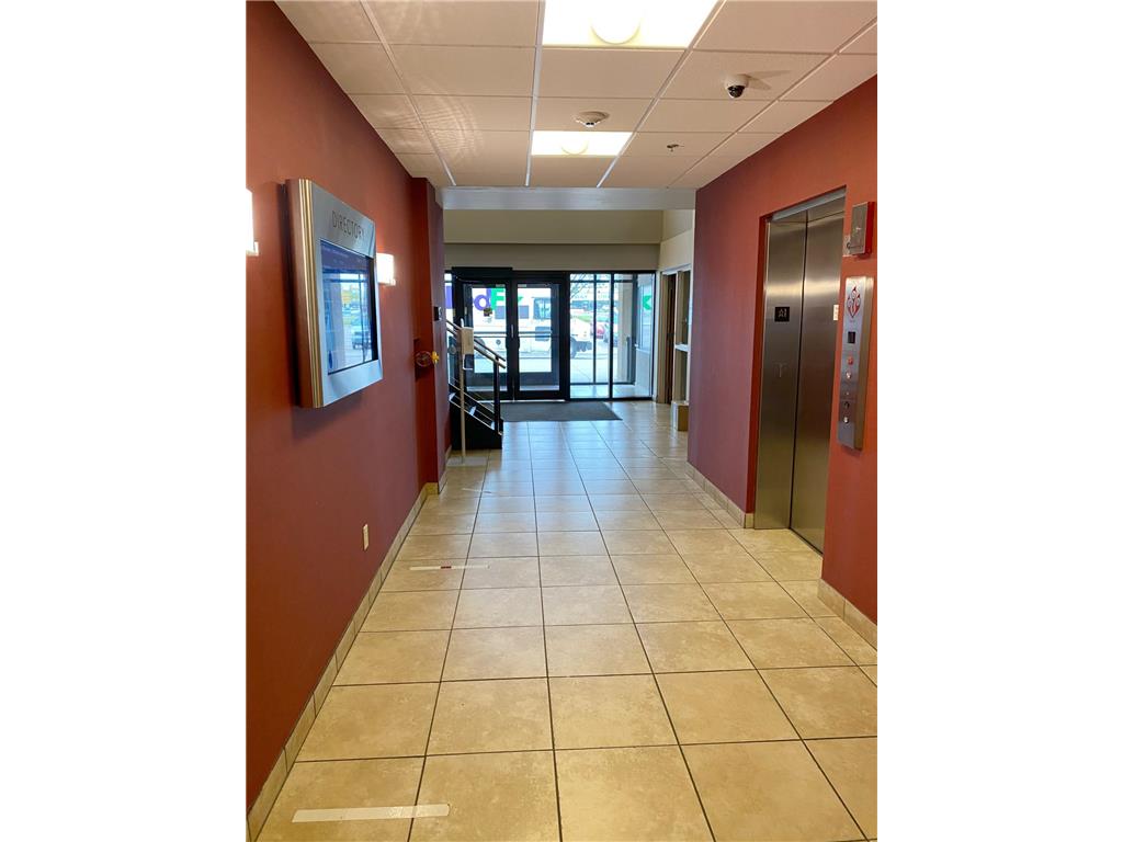 2780 Snelling Avenue N #204 Roseville MN 55113 6785721 image7