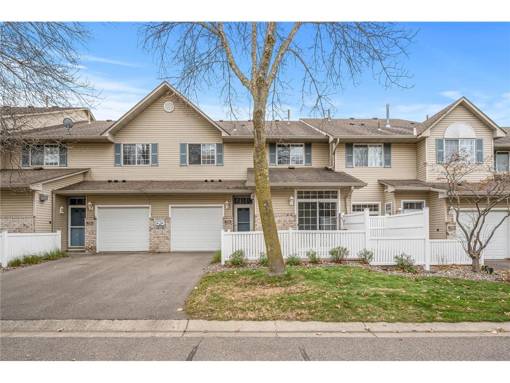 2786 Mallard Drive 202, Woodbury, MN, 55125 MLS 6445459 Edina Realty