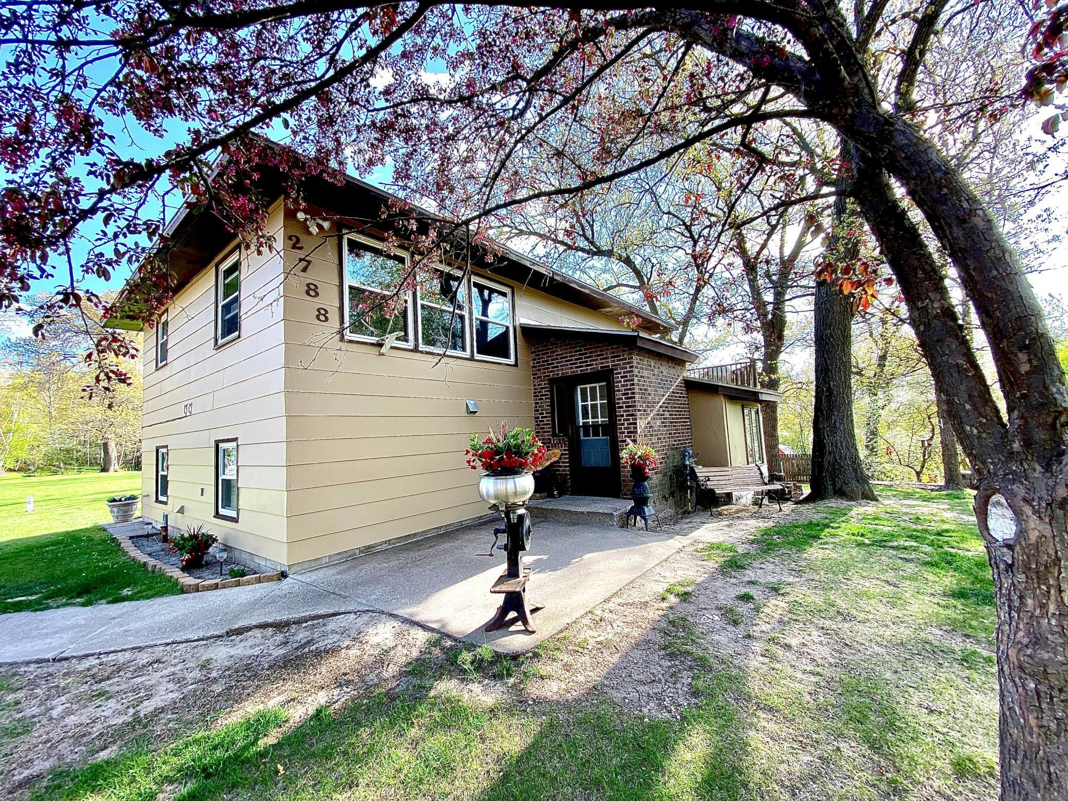 2788 285th Lane NW, Isanti, MN, 55040 MLS 5756808 Edina Realty