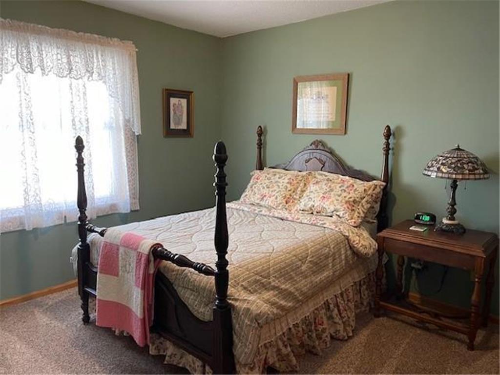 279 Valley Oaks Drive, Winona, MN, 55987 MLS 6494631 Edina Realty