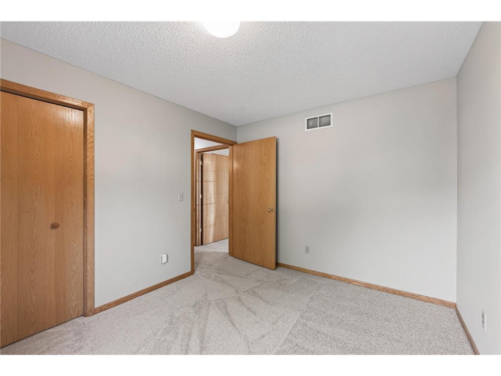2790 87th Street E #11 Inver Grove Heights MN 55076 7099966 image20