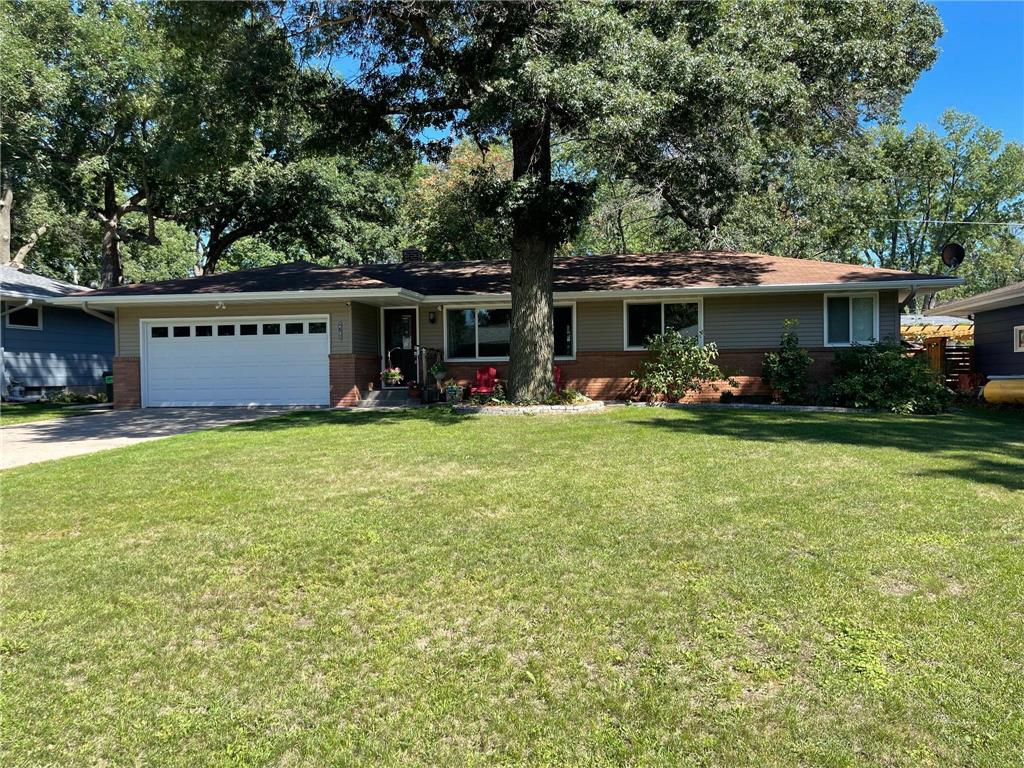 2792 Farrington Street Roseville MN 55113 6468152 image1
