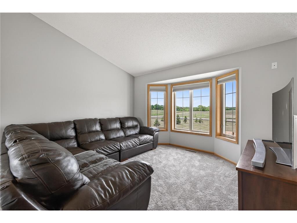 27931 116th Street NW Zimmerman MN 55398 - Prairie Hill 7067060 image8