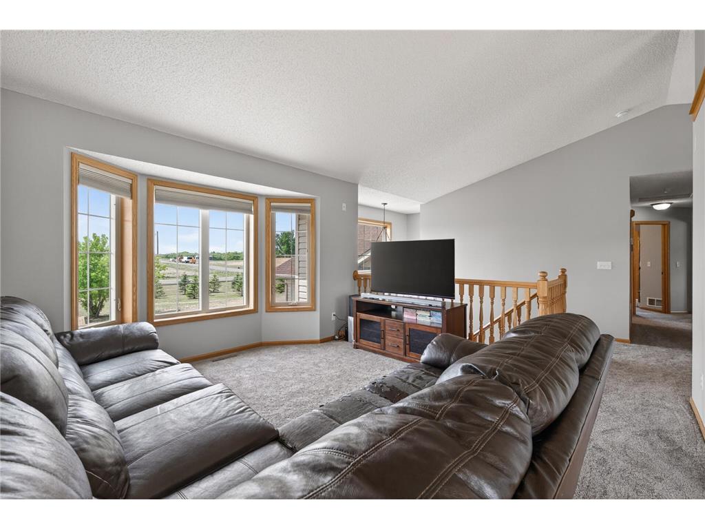 27931 116th Street NW Zimmerman MN 55398 - Prairie Hill 7067060 image9