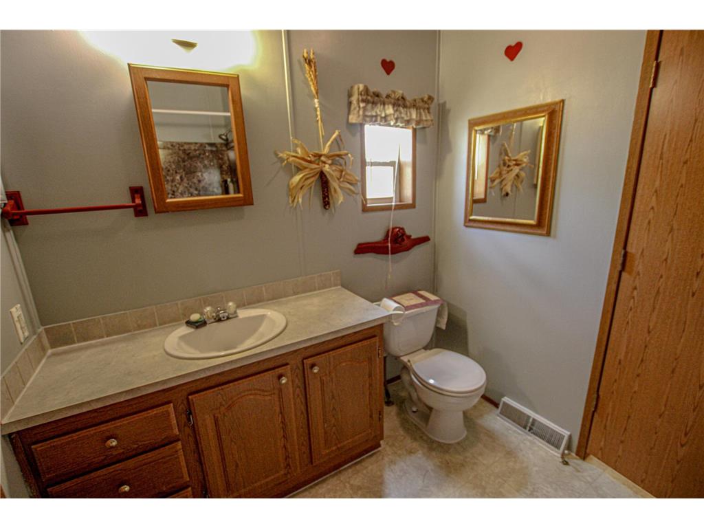 27935 426th Avenue Battle Lake MN 56515 - Hanson Lake 7063818 image30