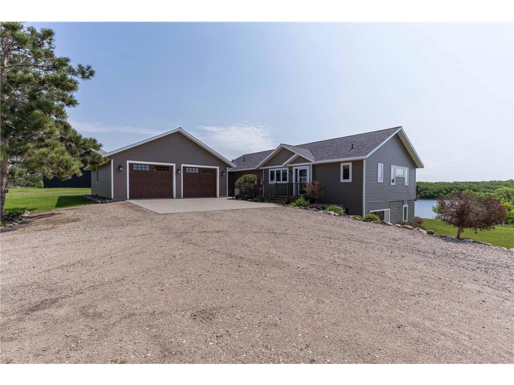 27944 422nd Avenue Battle Lake MN 56515 - Hanson Lake 6729197 image1