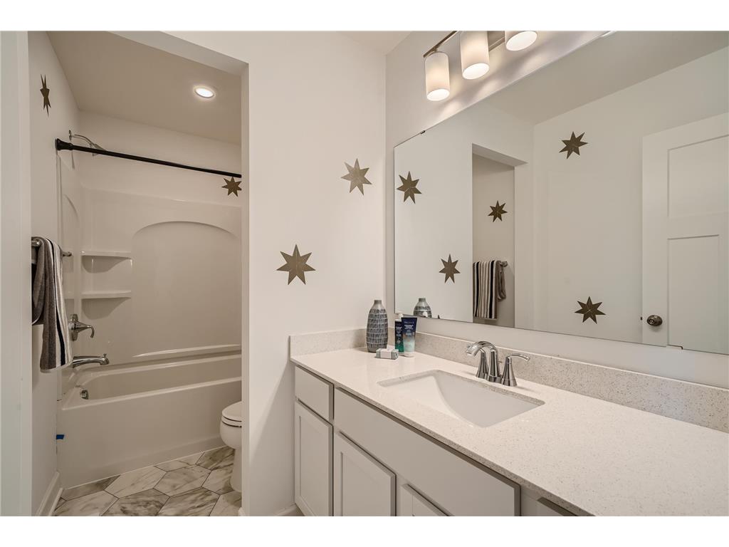 2795 Downing Avenue Shakopee MN 55379 7023118 image18