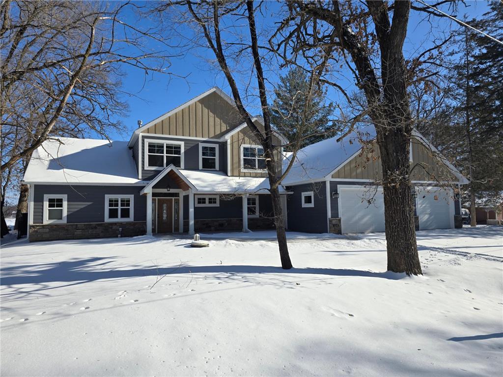 27953 Lakelawn Drive Lindstrom MN 55045 - Kroon 6658639 image1