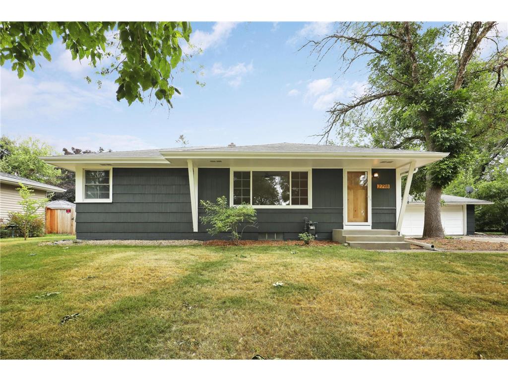 2798 Huron Street Roseville MN 55113 6410306 image1