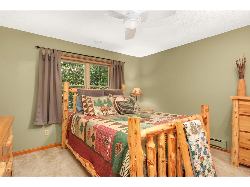 27985 Lakelawn Drive Lindstrom MN 55045 - Kroon 7087695 image13