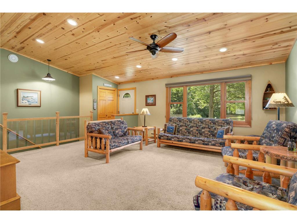 27985 Lakelawn Drive Lindstrom MN 55045 - Kroon 7087695 image4